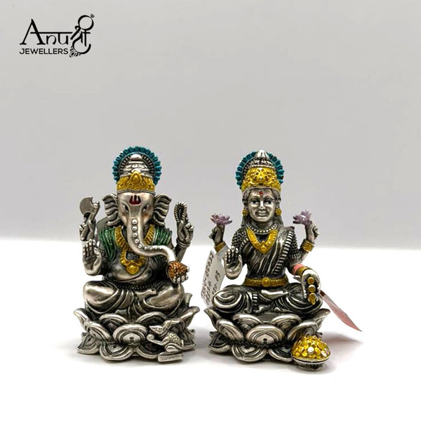 Silver Murti (320.030 grams)