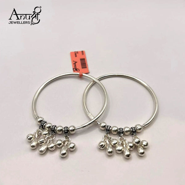 Silver Bangle (23.590 grams)
