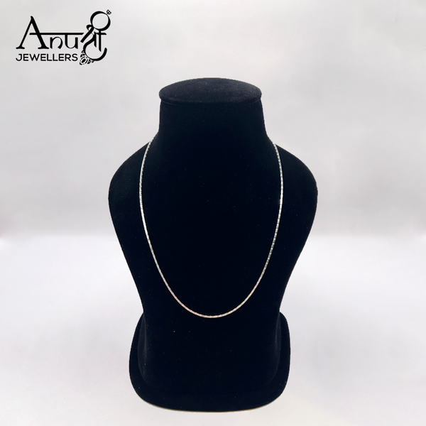 Silver Chain (4.4 grams)