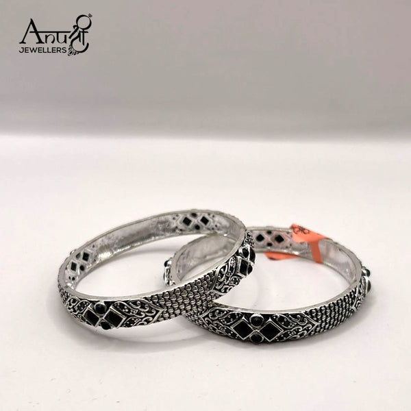 Silver Bangle (41.360 grams)
