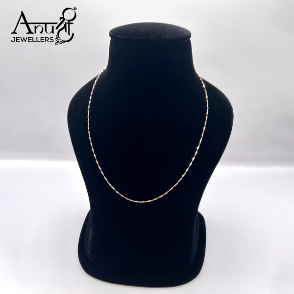 Silver Chain (1.810 grams)