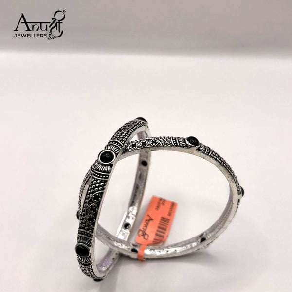 Silver Bangle (33.910 grams)