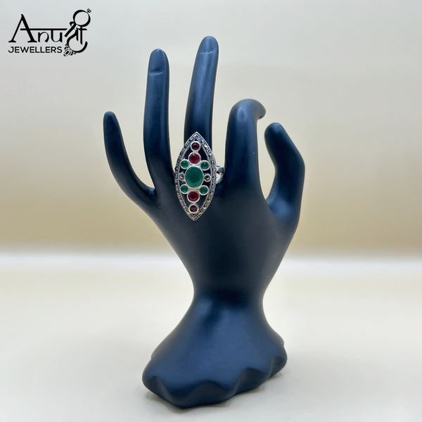 Silver Ladies Ring (10.500 grams)