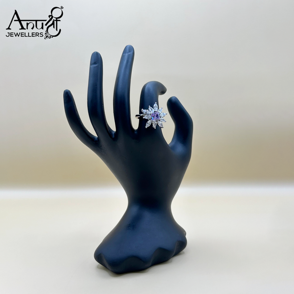 Silver Ladies Ring (5.840 grams)