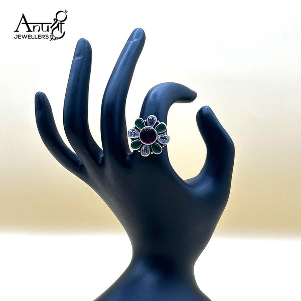 Silver Ladies Ring (7.340 grams)