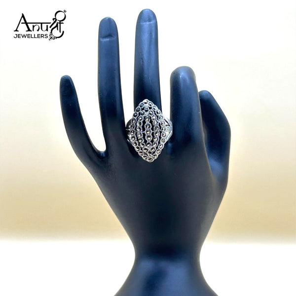 Silver Ladies Ring (8.790 grams)