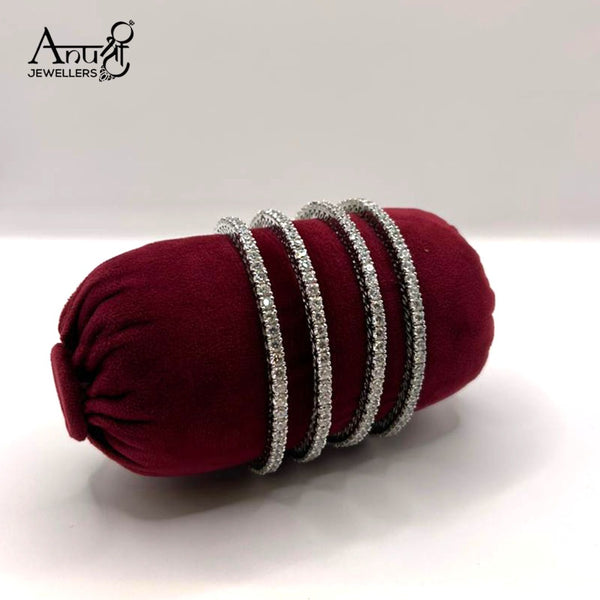 Silver Bangle (61.60 grams)