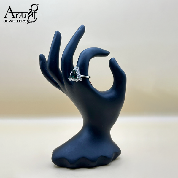 Silver Ladies Ring (5.500 grams)