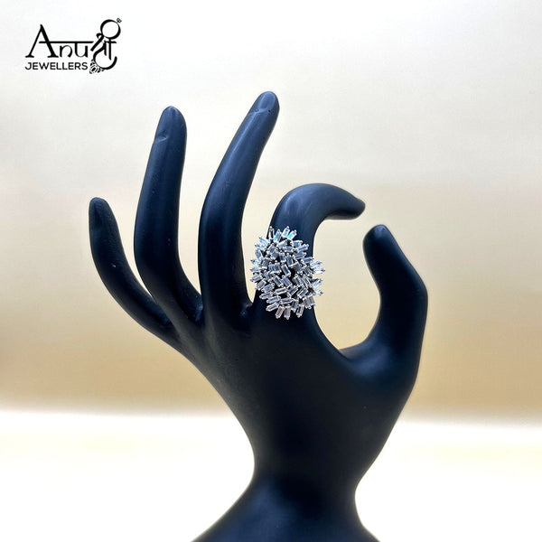 Silver Ladies Ring (4.900 grams)