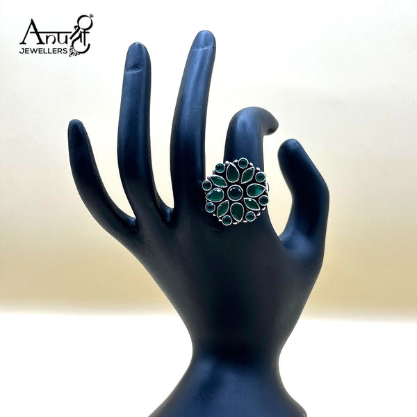 Silver Ladies Ring (9.590 grams)