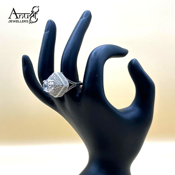 Silver Ladies Ring (11.540 grams)